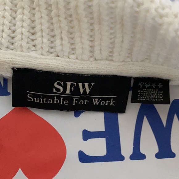 White Knit top by Suitable for Work small - Picture 4 of 5